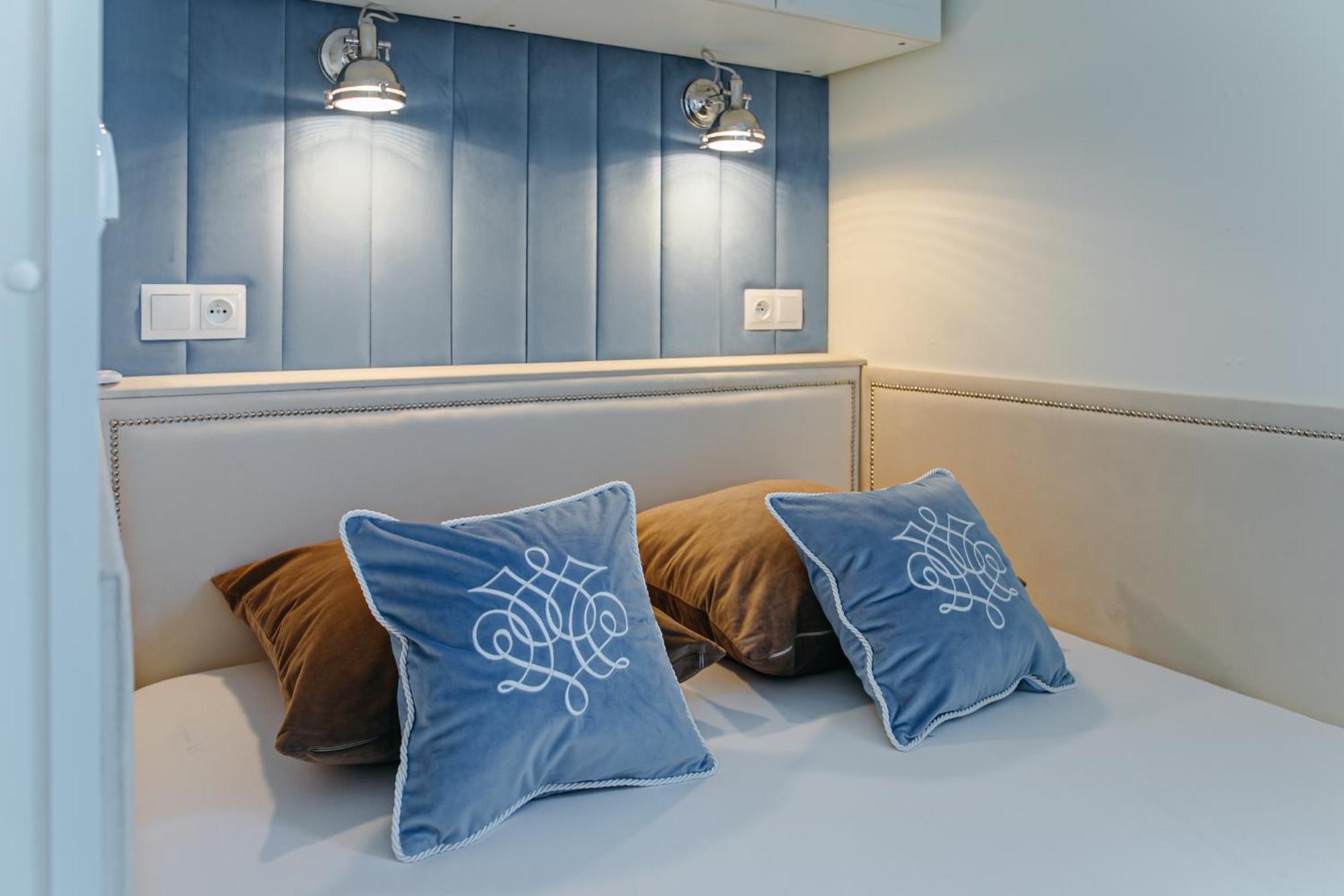 Domki na wodzie - Grand HT Houseboats - with sauna, jacuzzi&massage chair Mielno  Kamer foto